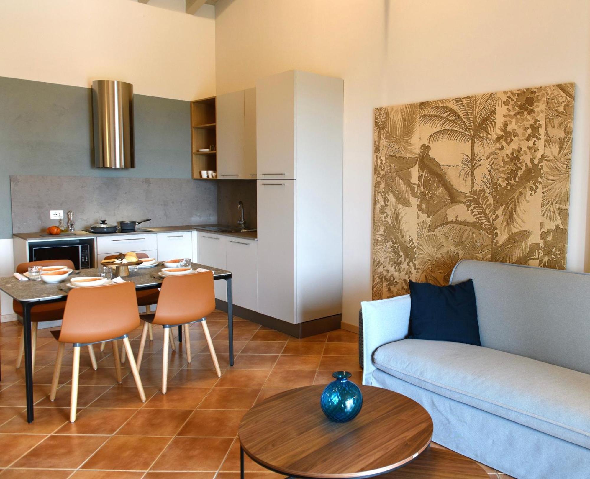 Castello Belvedere Apartments เดเซนซาโนเดลการ์ดา ภายนอก รูปภาพ